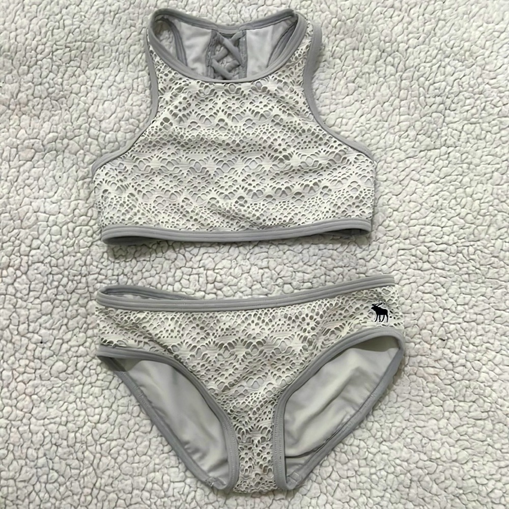 Abercrombie kid’s bathing suit